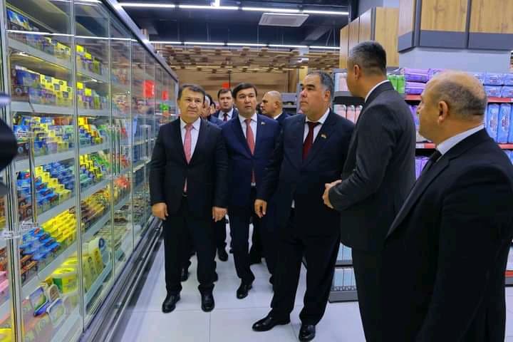 Opening of the Assistar shopping and service center in Khujand