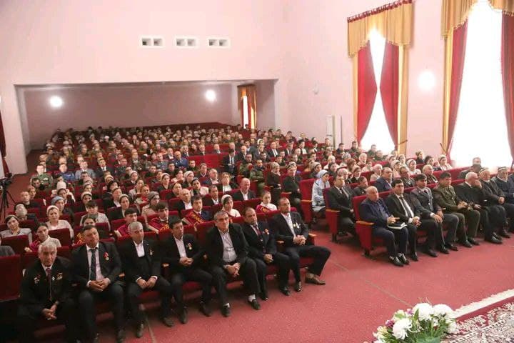 A festive summit dedicated to the Constitution Day in Isfara