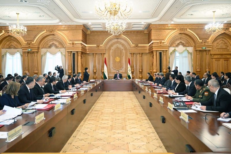 Meeting of the Government of the Republic of Tajikistan Held