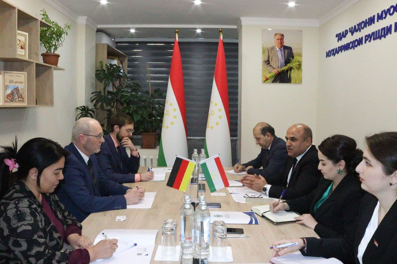 ENFORCEMENT PROCEEDINGS AS A REFLECTION OF LEGAL CULTURE: LEGAL DIALOGUE BETWEEN TAJIKISTAN AND GERMANY