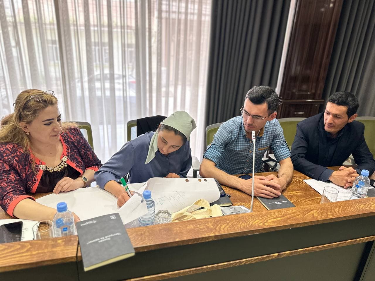 Ҳуқуқшиносони «Маркази ёрии ҳуқуқӣ» дар семинарҳои омӯзишӣ иштирок намуданд
