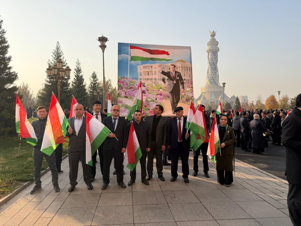 Participation of representatives of the Forestry Agency in the march dedicated to the National Flag Day of the Republic of Tajikistan
