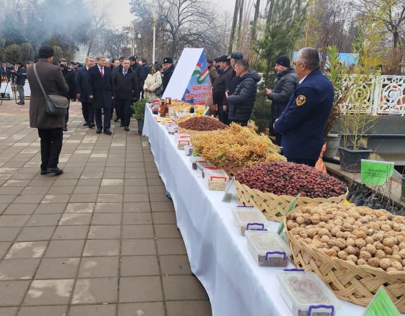 Участие в древнем празднике Сада