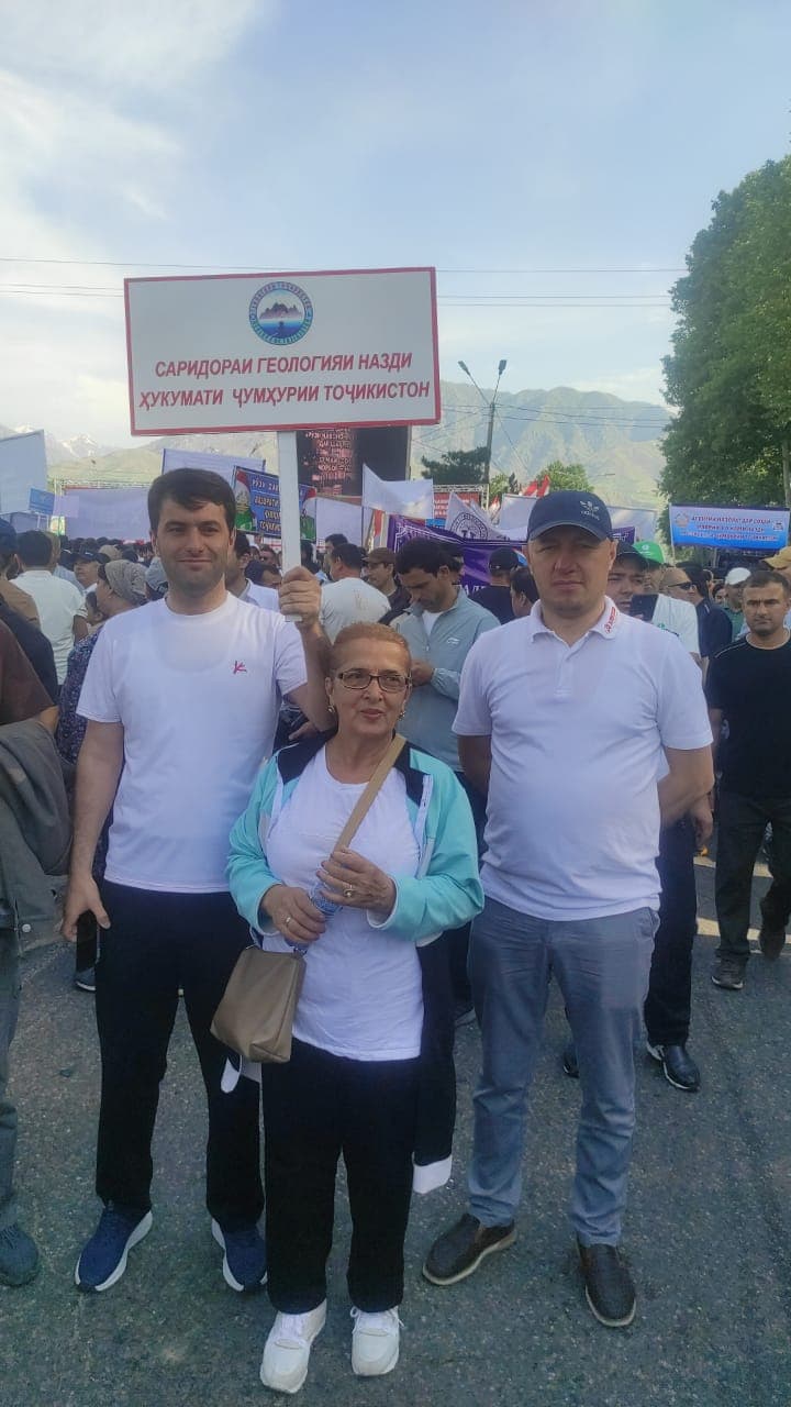 ИШТИРОКИ РОҲБАРИЯТ ВА КОРМАНДОНИ САРИДОРА ДАР ДАВИ МИЛЛӢ ВА МАРАФОНИ ВЕЛОСИПЕДРОНӢ