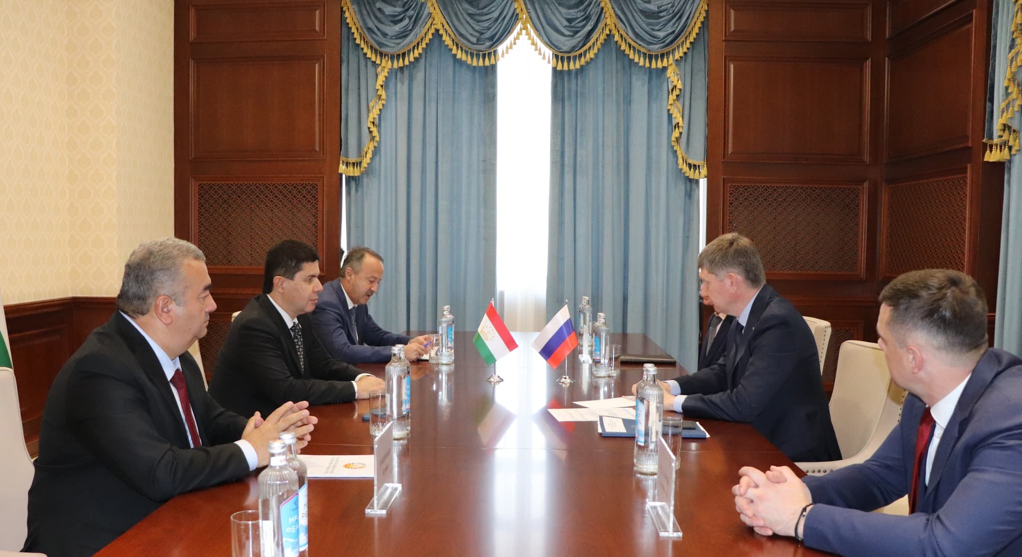 Meeting between the Director of the Agency for Export under the Government of the Republic of Tajikistan and the Minister of Economic Development of the Russian Federation