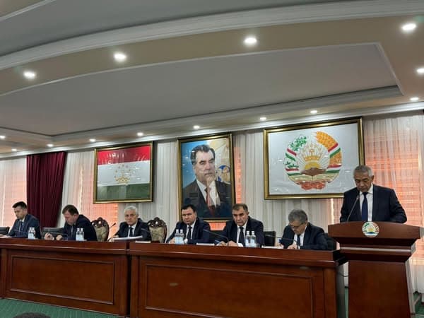 ҶАЛАСАИ ҲАЙАТИ МУШОВАРАИ КУМИТАИ ДАВЛАТИИ ИДОРАИ ЗАМИН ВА ГЕОДЕЗӢ