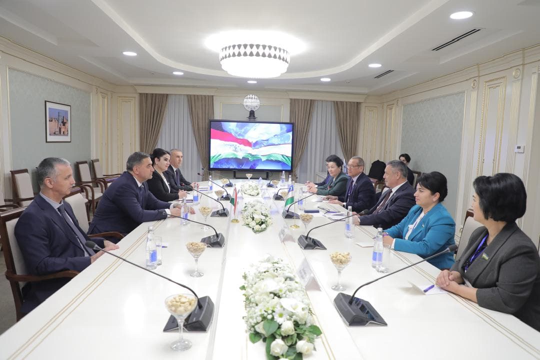 Aziz Giyozoda Holds Meeting with Woo Won-sik, Chairman of the National Assembly of the Republic of Korea