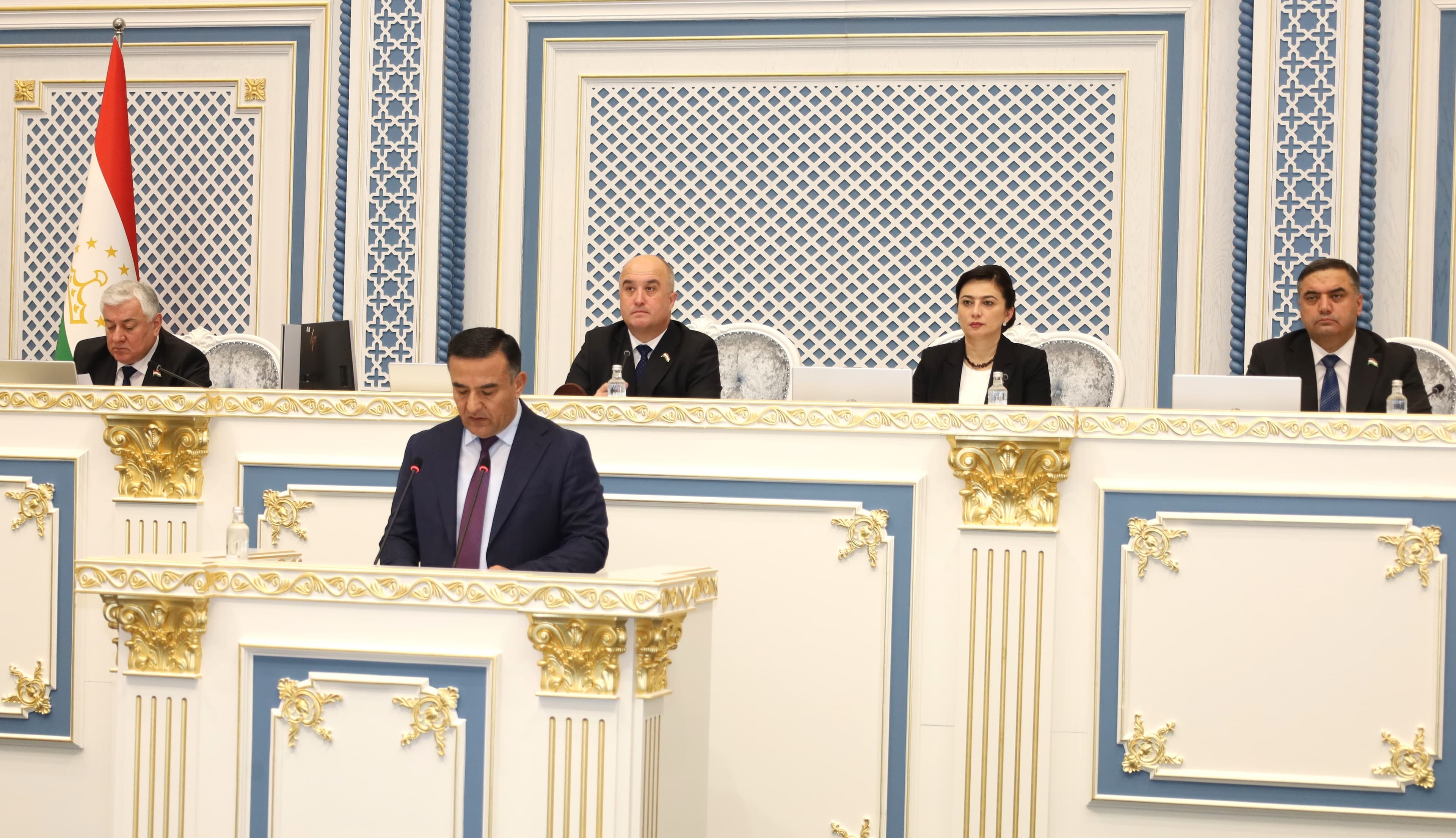 Ратифицировано Соглашение  между Правительством Республики Таджикистан и Правительством Кыргызской Республики