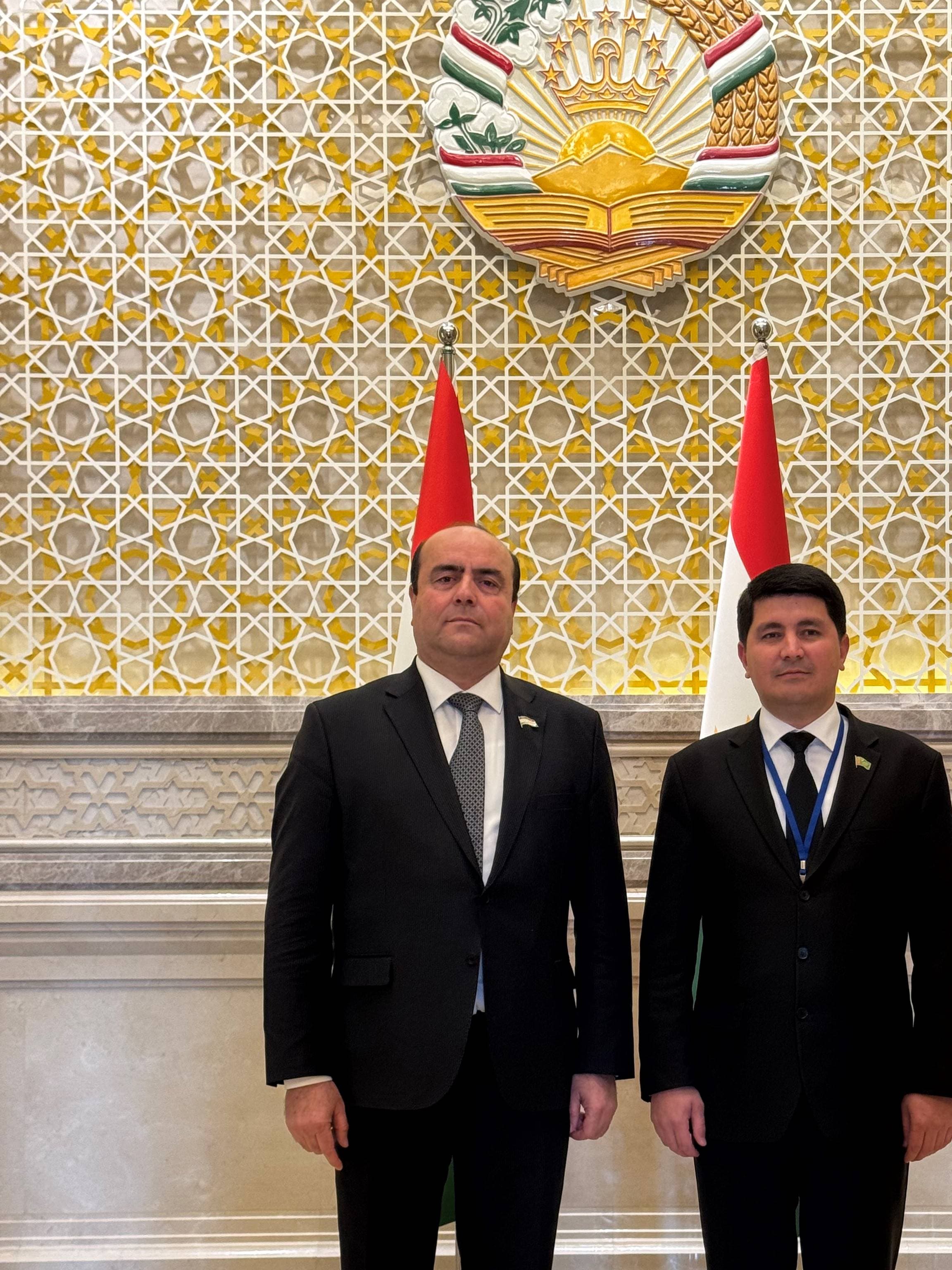 Азиззода Ғайрат бо роҳбари Гурӯҳи дӯстӣ ва ҳамкории байнипарлумонии Туркманистон-Тоҷикистон  Гаипов Сердар  мулоқот намуд