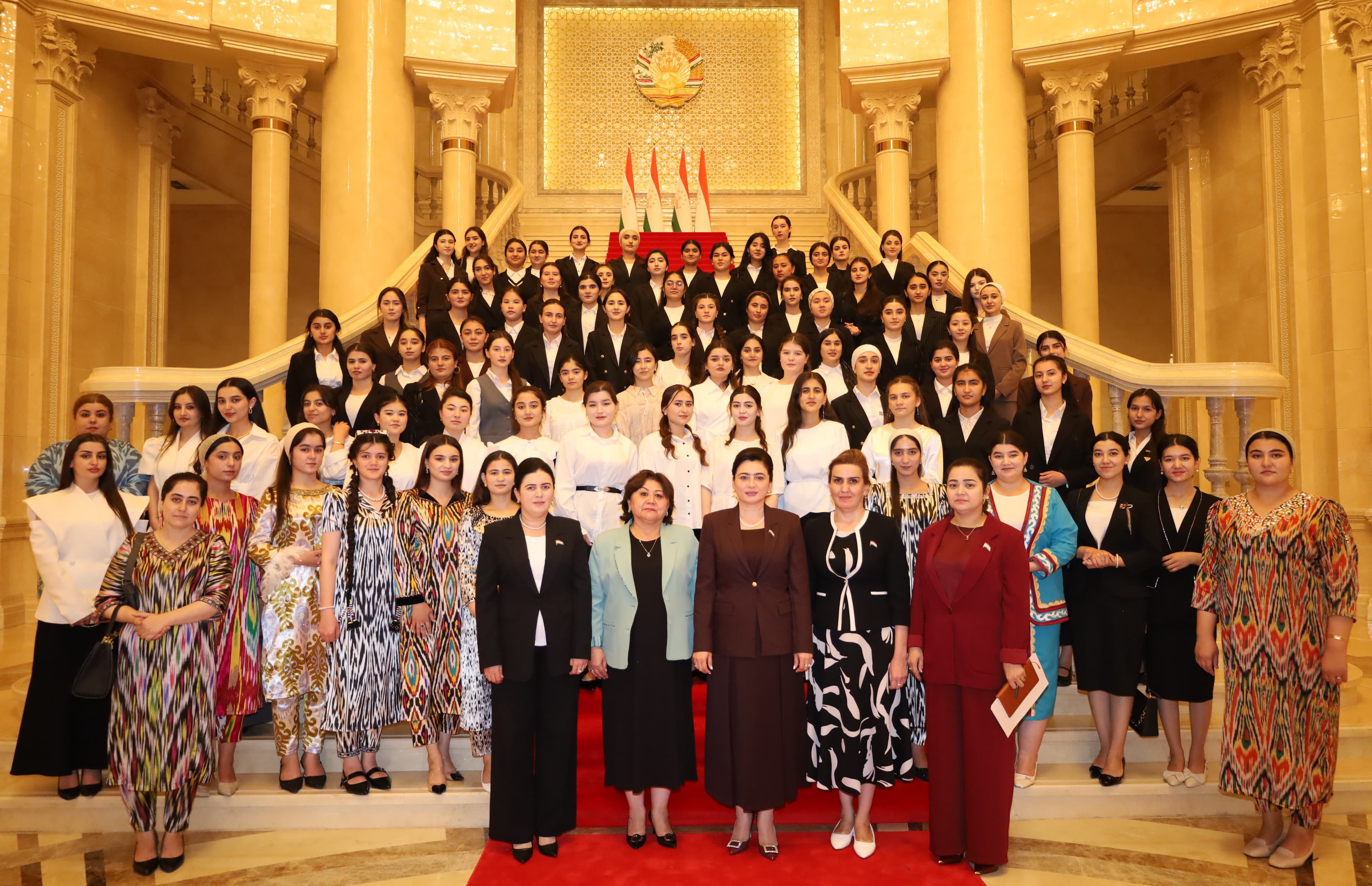 "Sarvar" Women's Educational Center Delegation Visits Tajikistan’s Parliament Building
