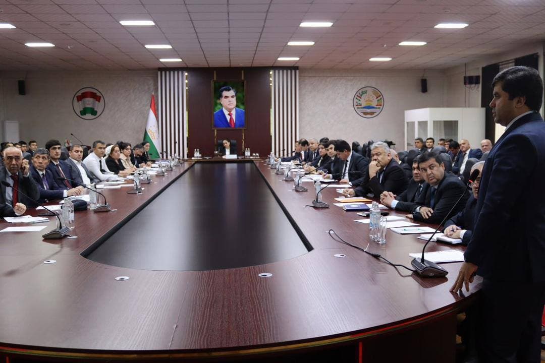 БАРРАСИИ НАТИҶАҲОИ КОРИ “ЛОИҲАИ НАВСОЗИИ ҲИФЗИ ИҶТИМОӢ ВА ҲАМГИРОИИ ИҚТИСОДӢ” -И НАЗДИ ВАЗОРАТИ МЕҲНАТ, МУҲОҶИРАТ ВА ШУҒЛИ АҲОЛИИ ҶУМҲУРИИ ТОҶИКИСТОН ДАР СОЛИ 2025 ВА МУАЙЯН НАМУДАНИ ВАЗИФАҲО ДАР СОЛИ 2026