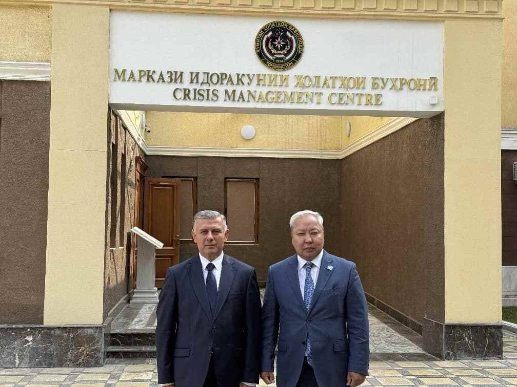 КҲФ: Мулоқоти дуҷониба ва боздиди Раиси Агентии давлатӣ оид ба ҳолатҳои фавқулоддаи Муғулистон аз КҲФ