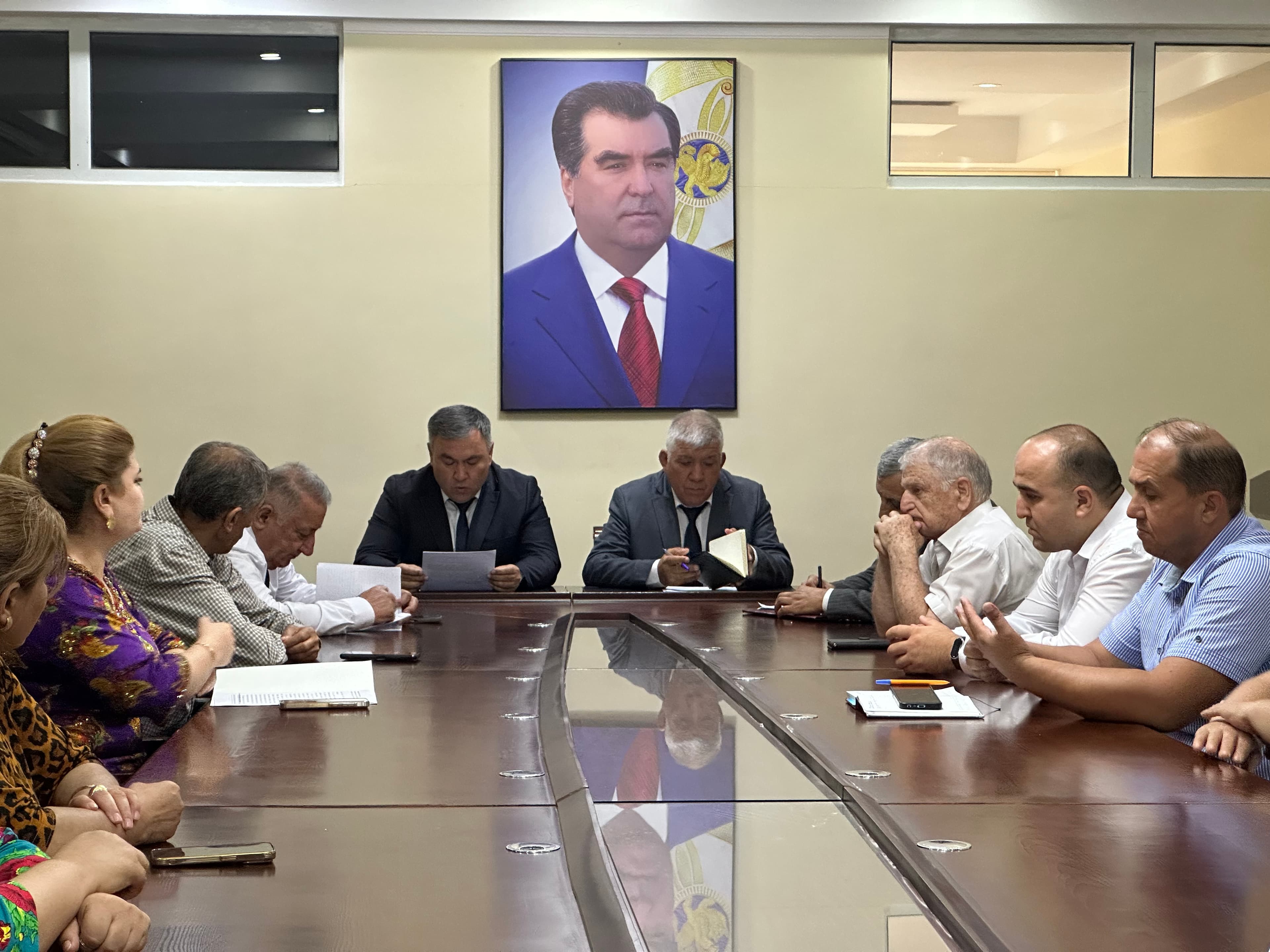 Ҷамъомад доир ба таҷлили Рӯзи Ваҳдати миллӣ