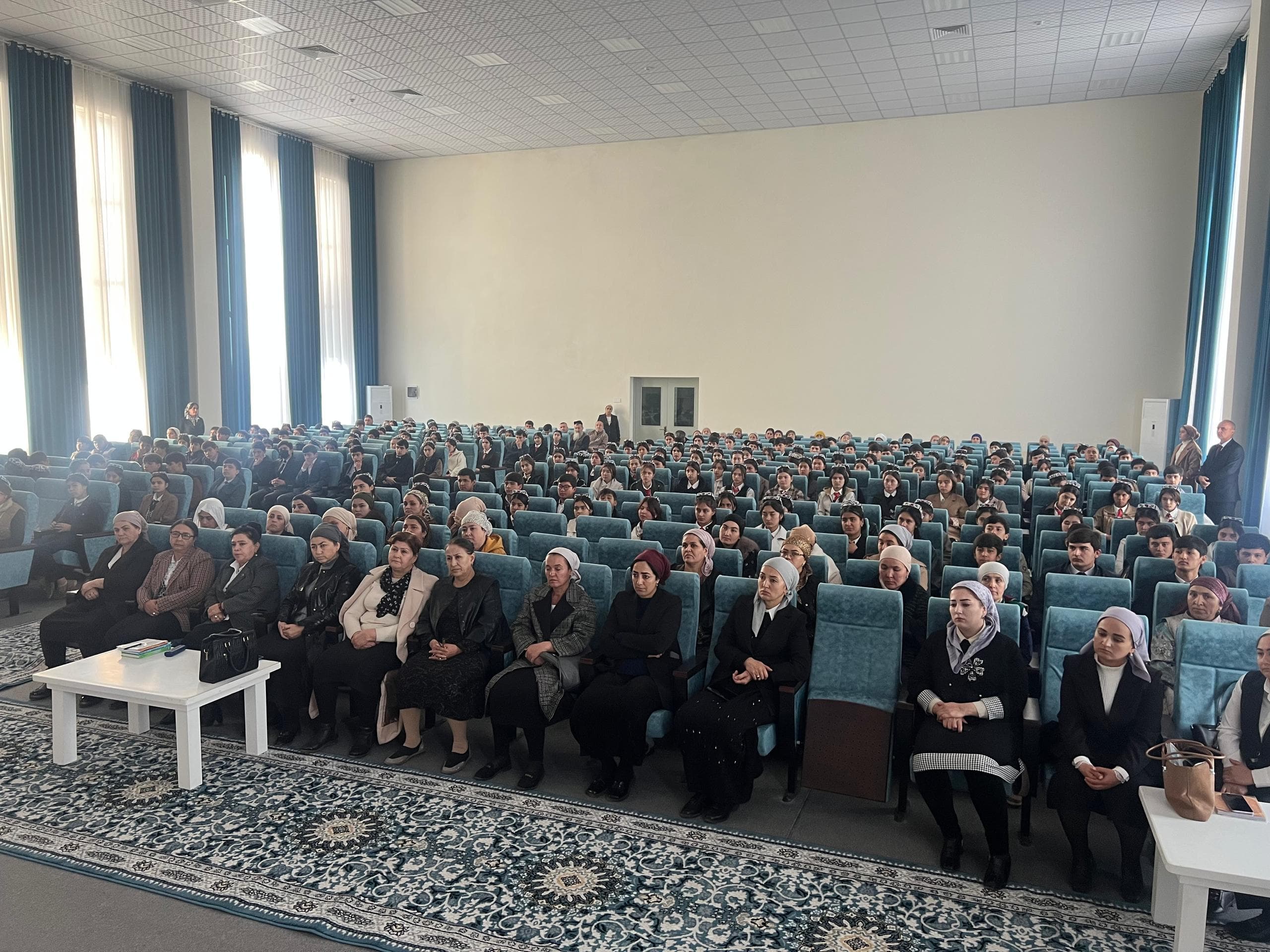 Бо иштироки кормандони Агентӣ дар МТМУ №129 корҳои фаҳмондадиҳӣ доир гардид.