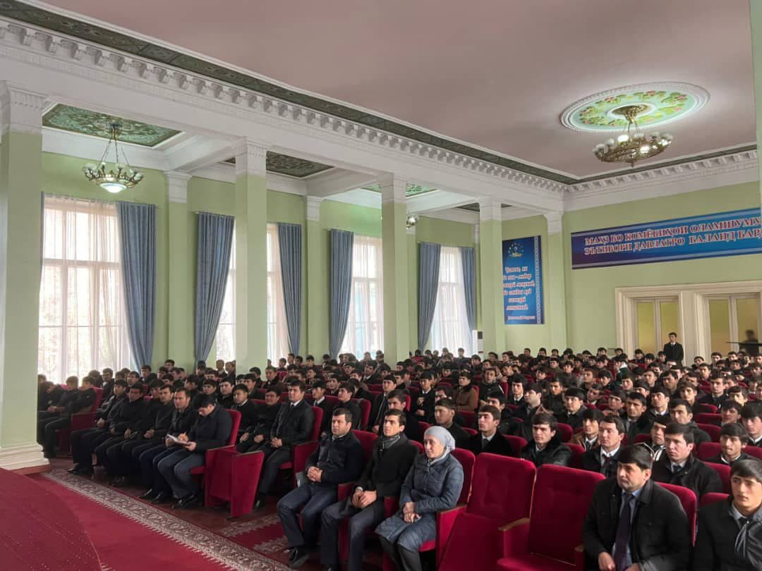 «Встреча с преподавателями и студентами Таджикского института физической культуры имени С. Рахимова»