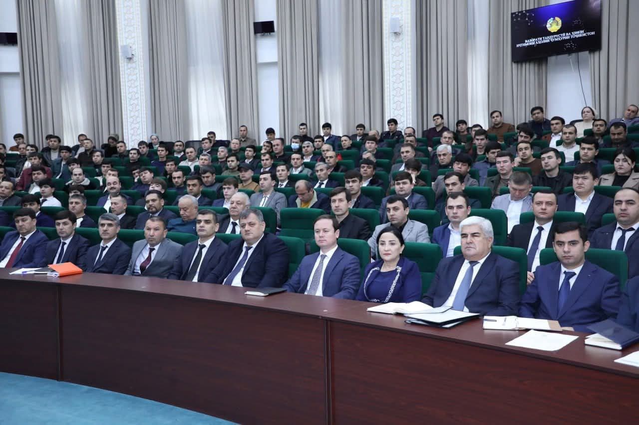 ВОБАСТА БА ПЕШГИРИИ АЗ МУОМИЛОТИ ҚОНУНӢ БА МУОМИЛОТИ ҒАЙРИҚОНУНӢ ГУЗАШТАНИ ВОСИТАҲОИ НАШЪАДОР, МОДДАҲОИ ПСИХОТРОПӢ ВА САХТТАЪСИРИ ДАР ТИБ ИСТИФОДАШАВАНДА ҶАЛАСАИ КОРӢ БАРГУЗОР ГАРДИД
