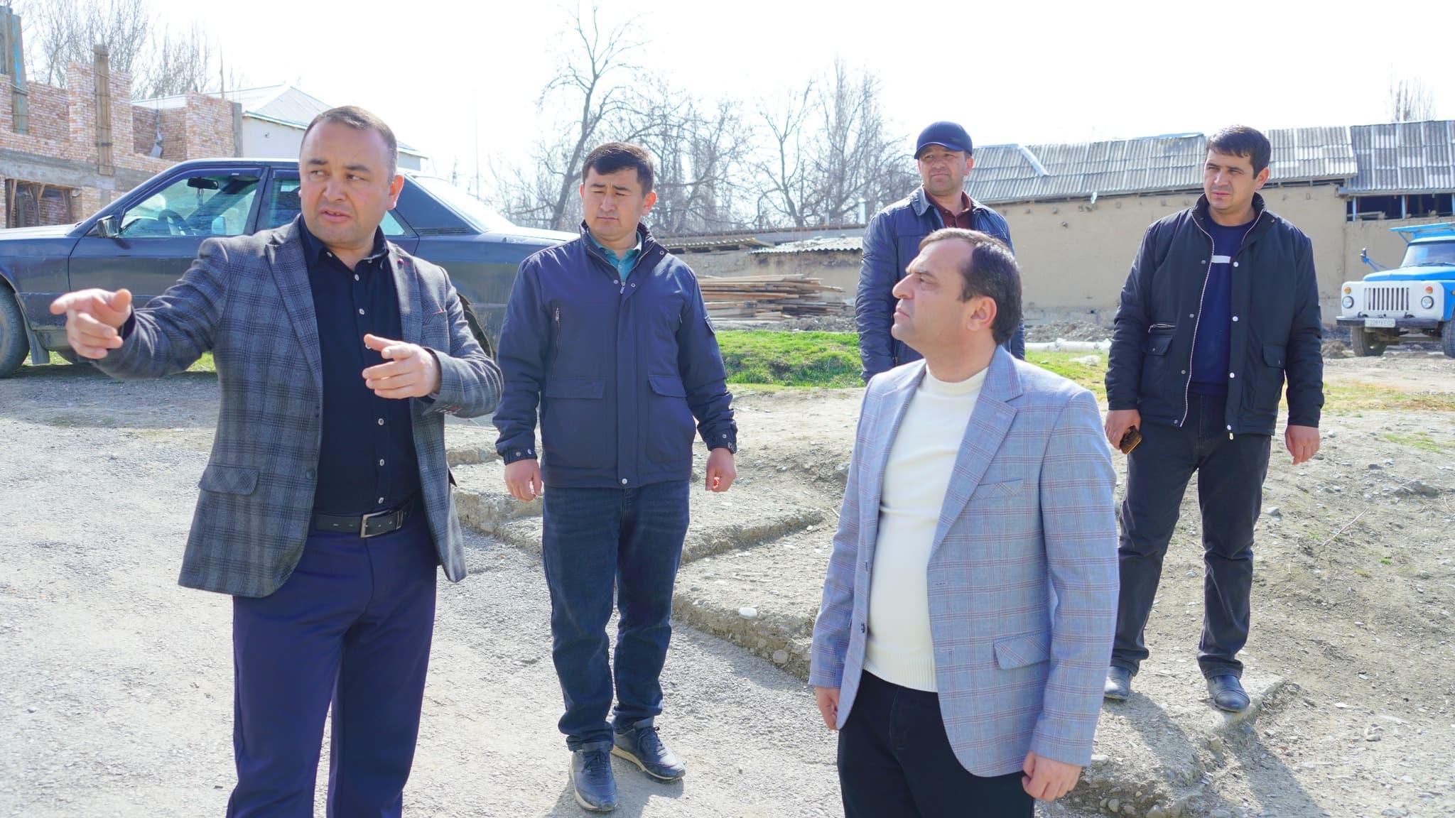 Идомаи сафари кории намояндаи Ҳукумати Ҷумҳурии Тоҷикистон дар ноҳияи Шаҳристон