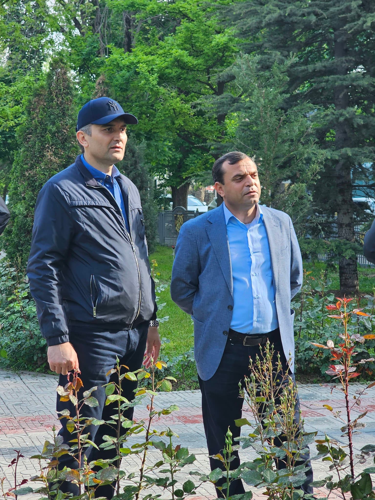 Environmental Volunteers under the Chairman of Dushanbe City