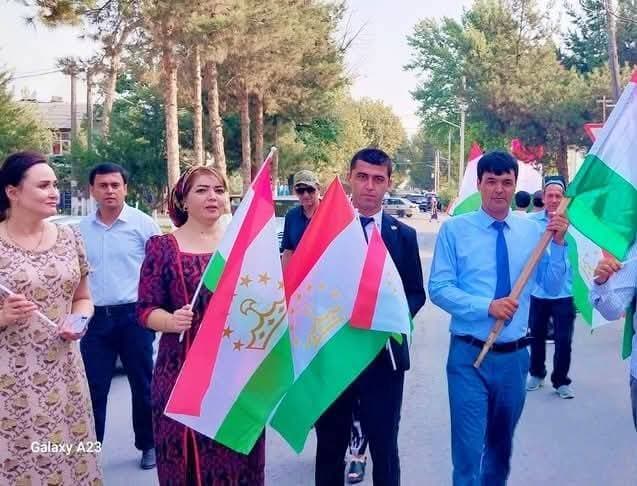 НАСБИ ПАРЧАМИ ДАВЛАТӢ – РАМЗИ ИФТИХОРУ ВАТАНДӮСТӢ