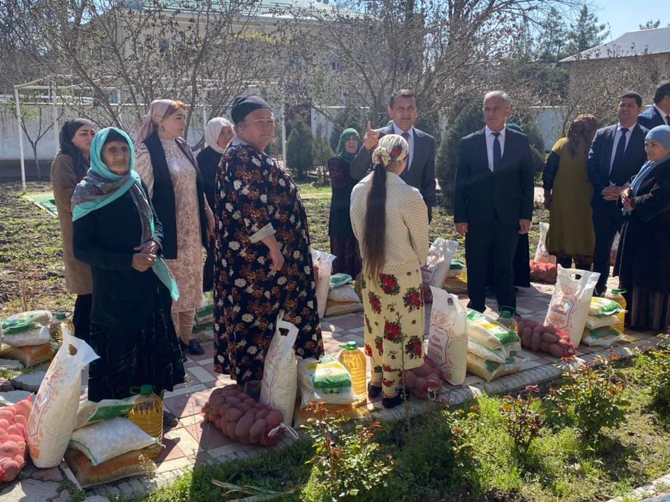 ҶОМӢ: ИҚДОМИ ХАЙРХОҲОНА ДАР АРАФАИ ИДҲО