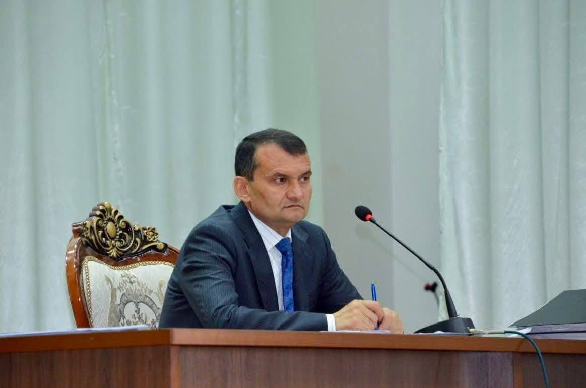 АБДУРАҲМОНИ ҶОМӢ: МАШВАРАТӢ НАЗОРАТИИ НАЗДИ РАИСИ НОҲИЯ