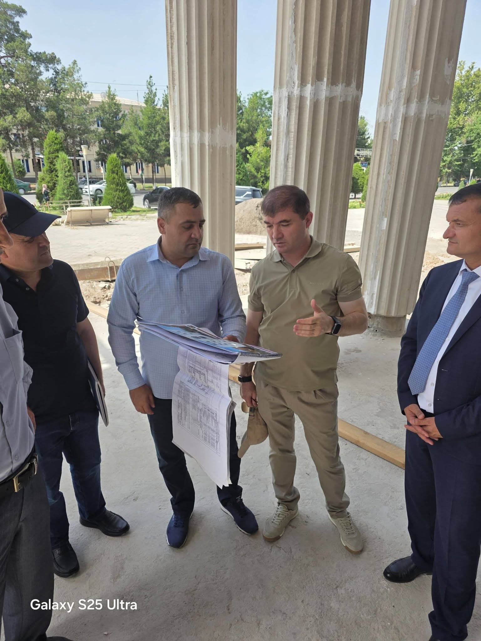 ҶОМӢ: ҶАРАЁНИ КОРҲОИ СОЗАНДАГӢ БА ИФТИХОРИ ҶАШНҲОИ ФАРХУНДА.