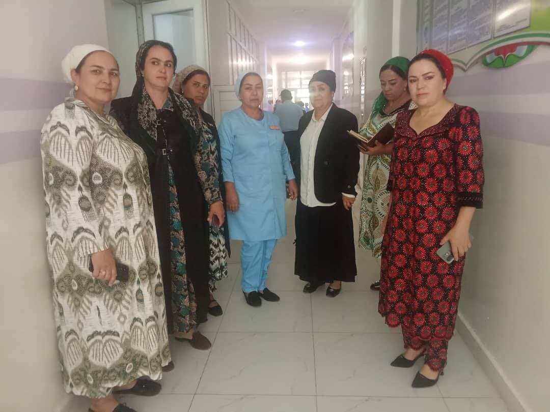 ЛЕВАКАНТ: РЕЙДИ ФАҲМОНДАДИҲӢ БО ЗАНОНУ МОДАРОН