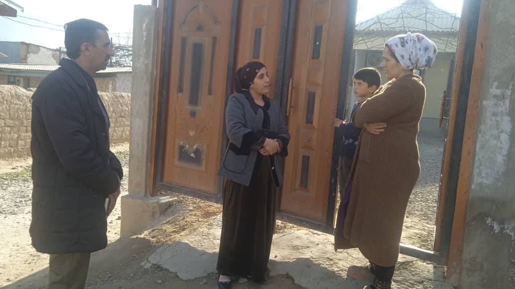 ЛЕВАКАНТ: Корҳои фаҳмондадиҳӣ бо усули «хона ба хона» дар деҳаи Ҳаёти Нав