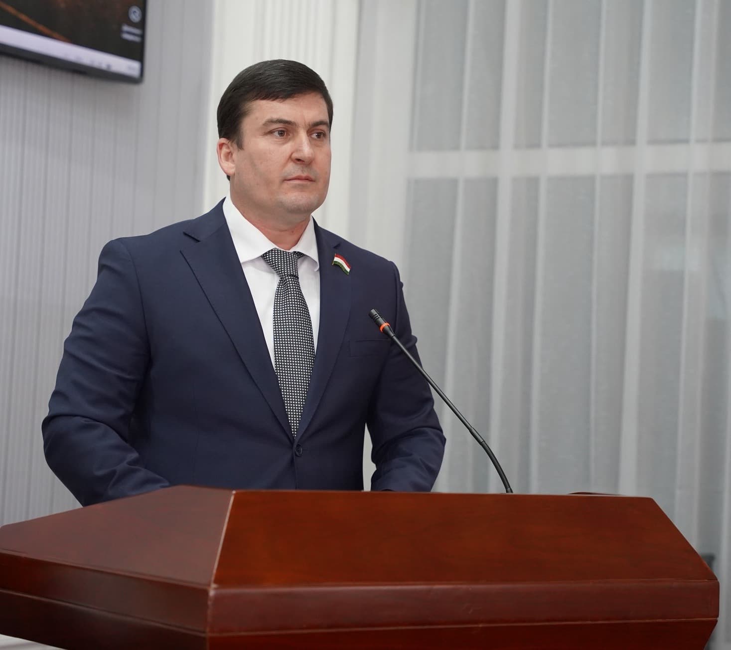 САҲМИ АКАДЕМИК ДОДХОЕВА МУНАВВАРА ДАР РУШДИ ИЛМИ ТИББИ ТОҶИК