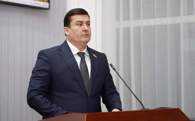 Маҳфил. УМРЕ ДАР ТАЛАБИ ИЛМУ ИРФОН