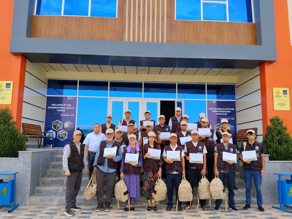 Training Seminar "Soil Doctors" in Danghara District