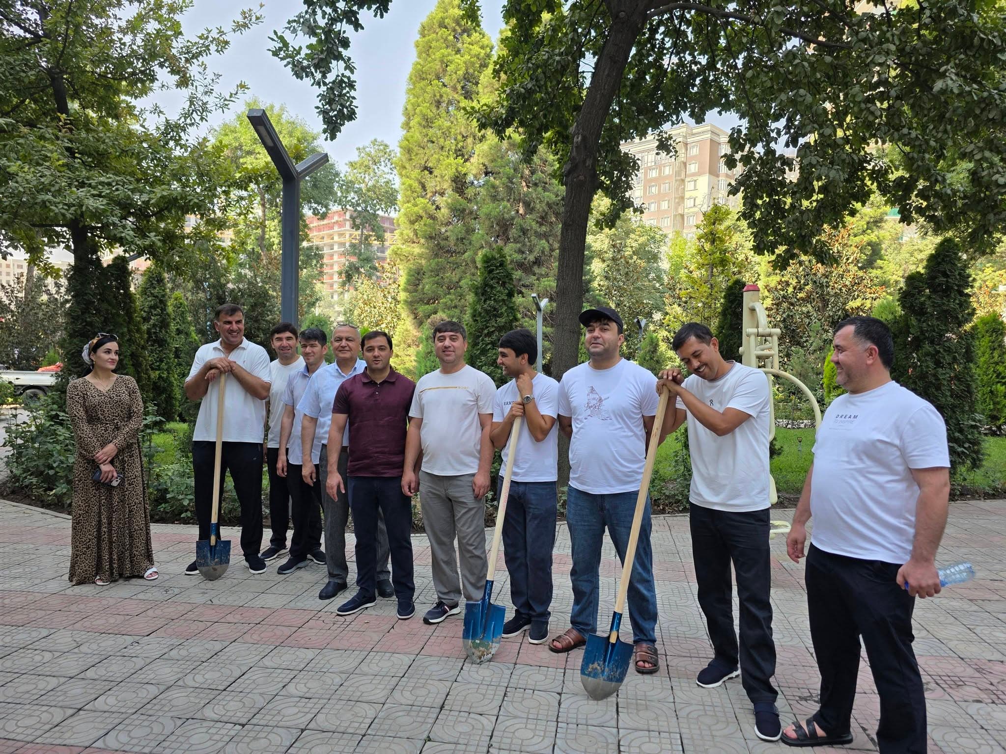 Волонтёрони экологӣ