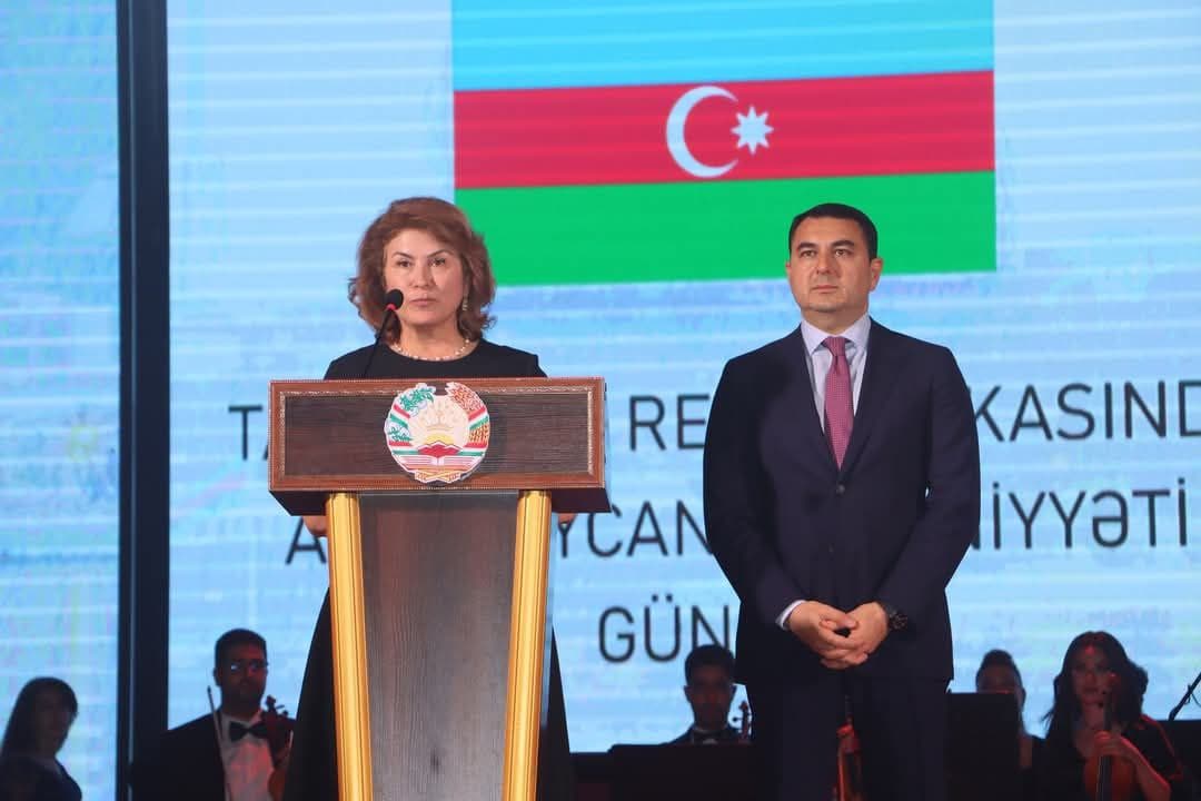 The opening ceremony of the Days of Culture of the Republic of Azerbaijan in the Republic of Tajikistan took place on May 20 at 6:00 PM at the Sadriddin Ayni State Academic Opera and Ballet Theater.