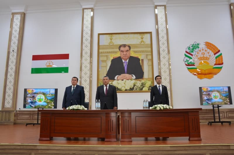 Celebration meeting dedicated to the 35th anniversary of State Independence of the Republic of Tajikistan held at the Ministry of economic development and trade