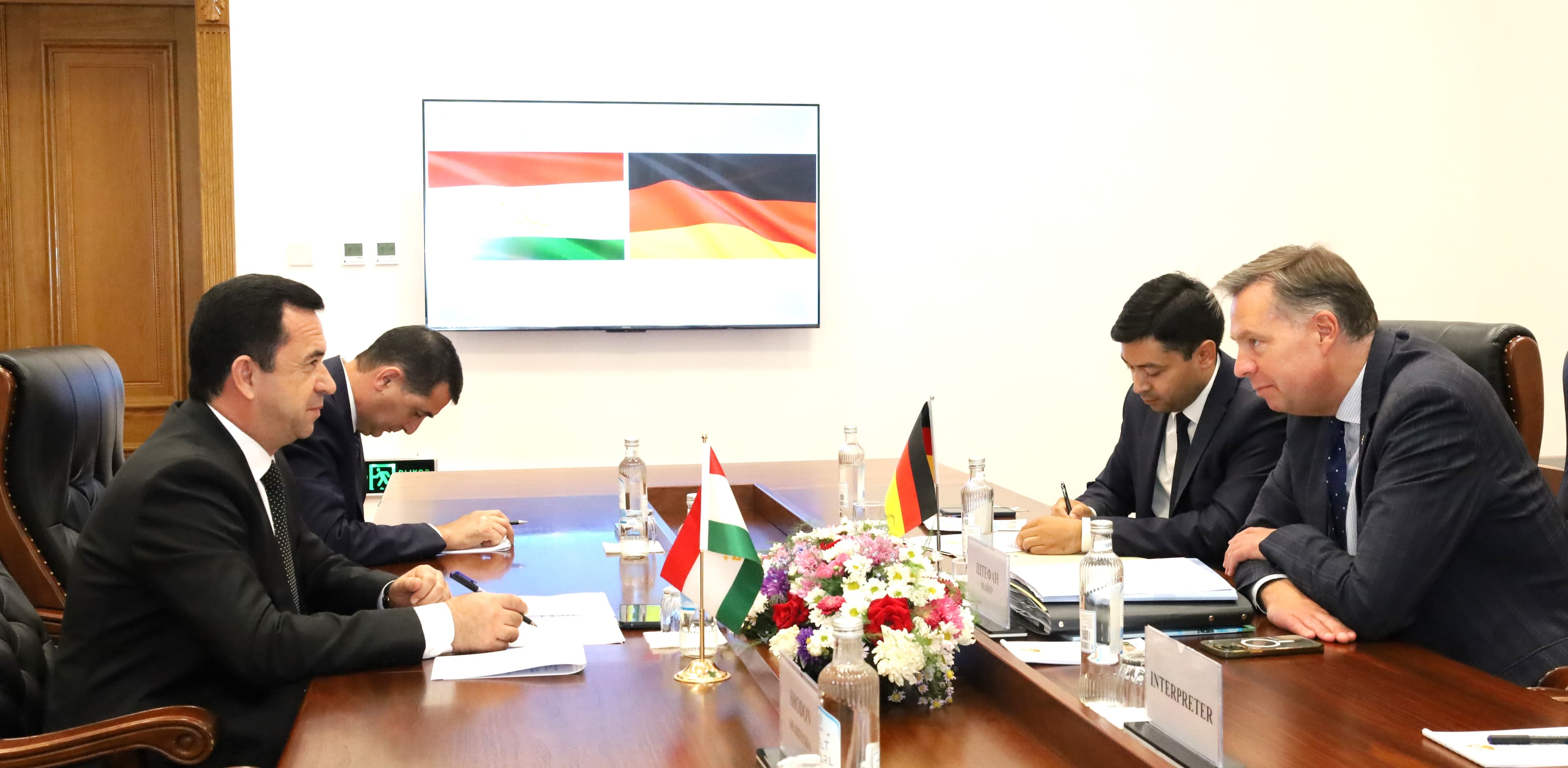 Muhamadullo Sheralizoda Meets with Member of the German Bundestag Stefan Mayer