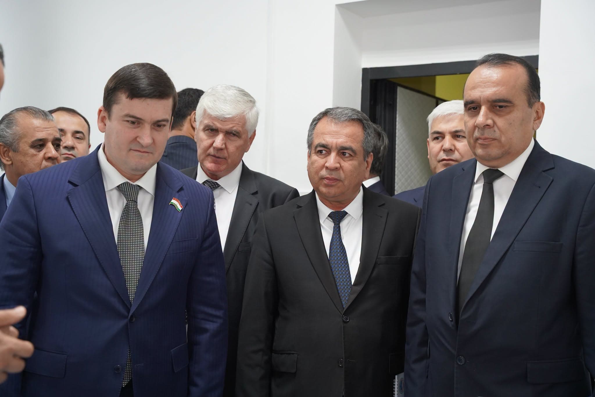 МАВРИДИ ИСТИФОДА ҚАРОР ДОДАНИ ОЗМОИШГОҲИ ОМОДА КАРДАНИ НАМУНАҲОИ АШЁИ МИНЕРАЛӢ ДАР ИНСТИТУТИ КИМИЁИ БА НОМИ И.В. НИКИТИНИ АМИТ