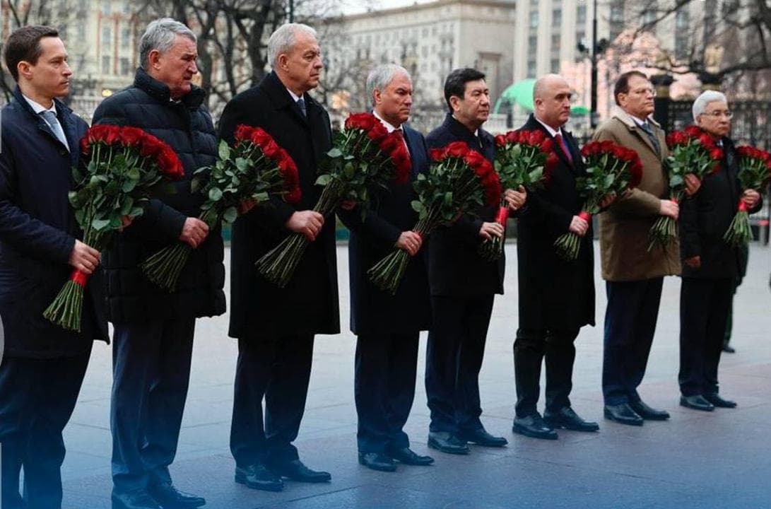 Ҷаласаи муштараки Шуро ва ҷаласаи ҳаждаҳуми Пленарии Ассамблеяи Парламентии Созмони Аҳдномаи Амнияти Дастаҷамъӣ дар шаҳри Москва идома дорад