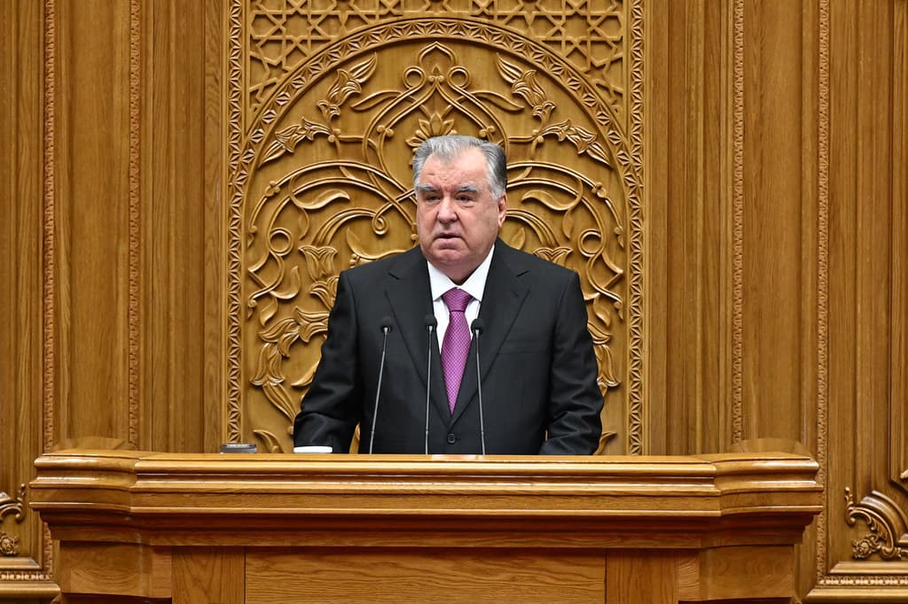 Collective Viewing of the Address of the President of the Republic of Tajikistan to the Majlisi Oli of the Republic of Tajikistan at the Ministry of Economic Development and Trade