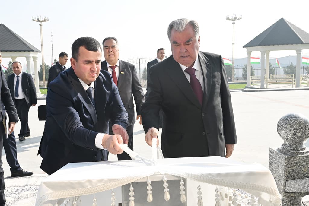 Сдача в эксплуатацию административного здания Свободной экономической зоны Согдийской области
