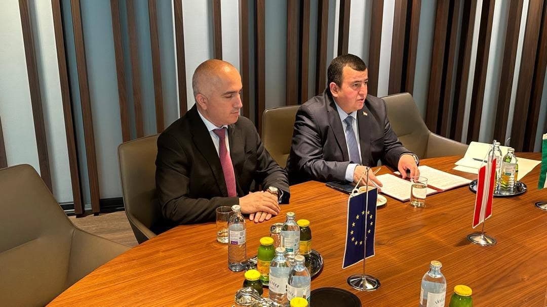 Minister of Economic Development and Trade Meets with the Director General of ADVANTAGE AUSTRIA of the Austrian Federal Economic Chamber