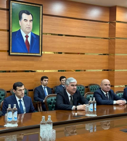 Церемония подписания договоров»