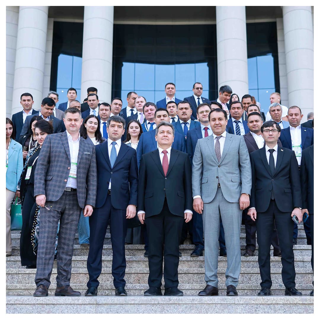 Visit of the Minister of Digital Technologies of the Republic of Uzbekistan to the Exhibition of the International Forum “Digital Tajikistan – 2025”
