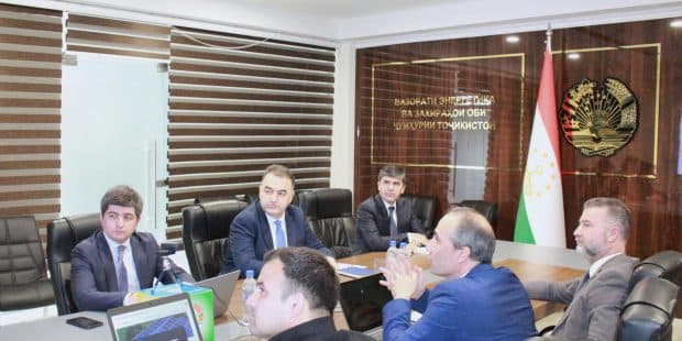 ТОҶИКИСТОН ВА IRENA БА РОҲ МОНДАНИ ҲАМКОРИРО ДАР САМТИ МБЭ БАРРАСӢ НАМУДАНД