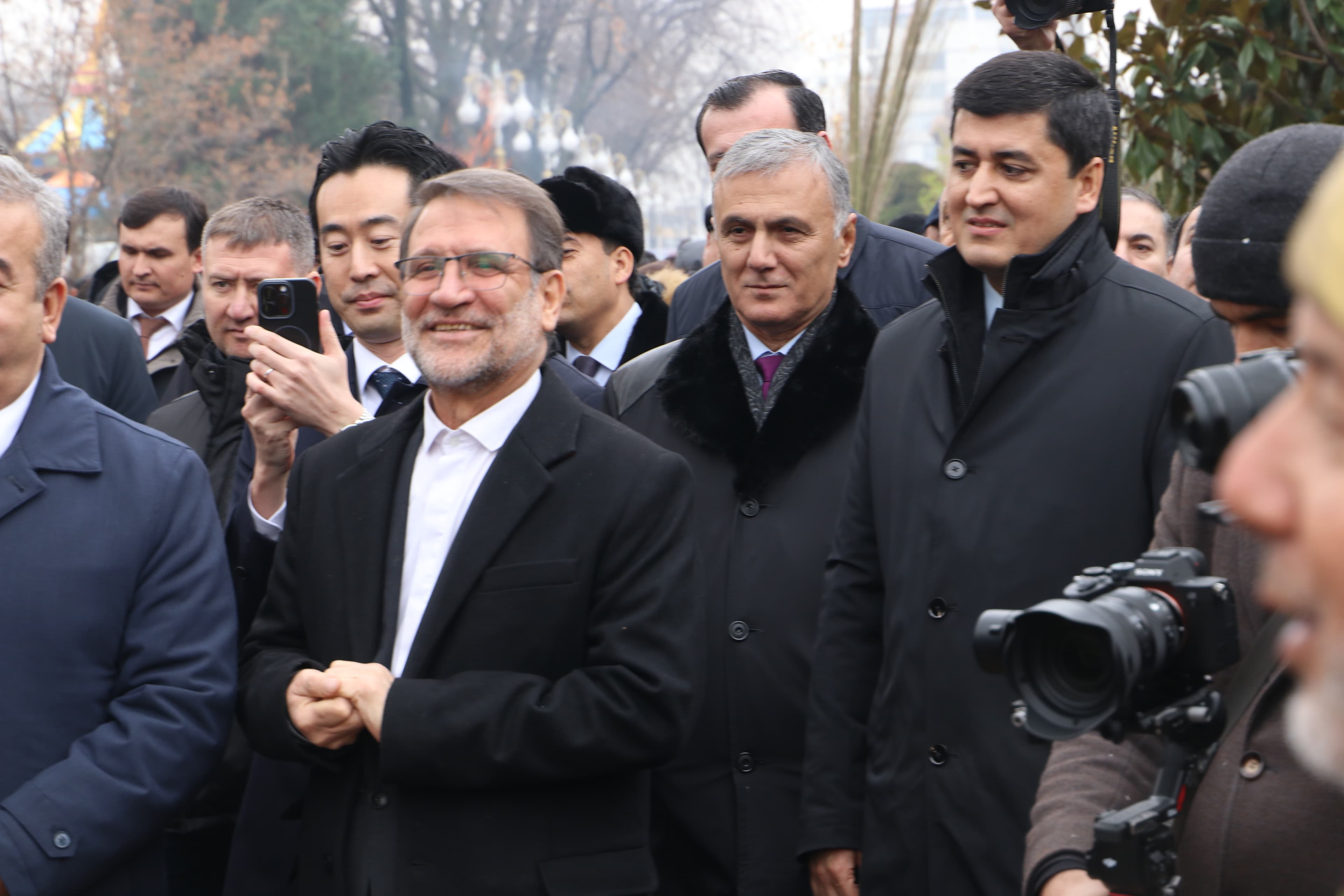 Solemn Celebration of Sada and Presentation of the Committee’s Achievements