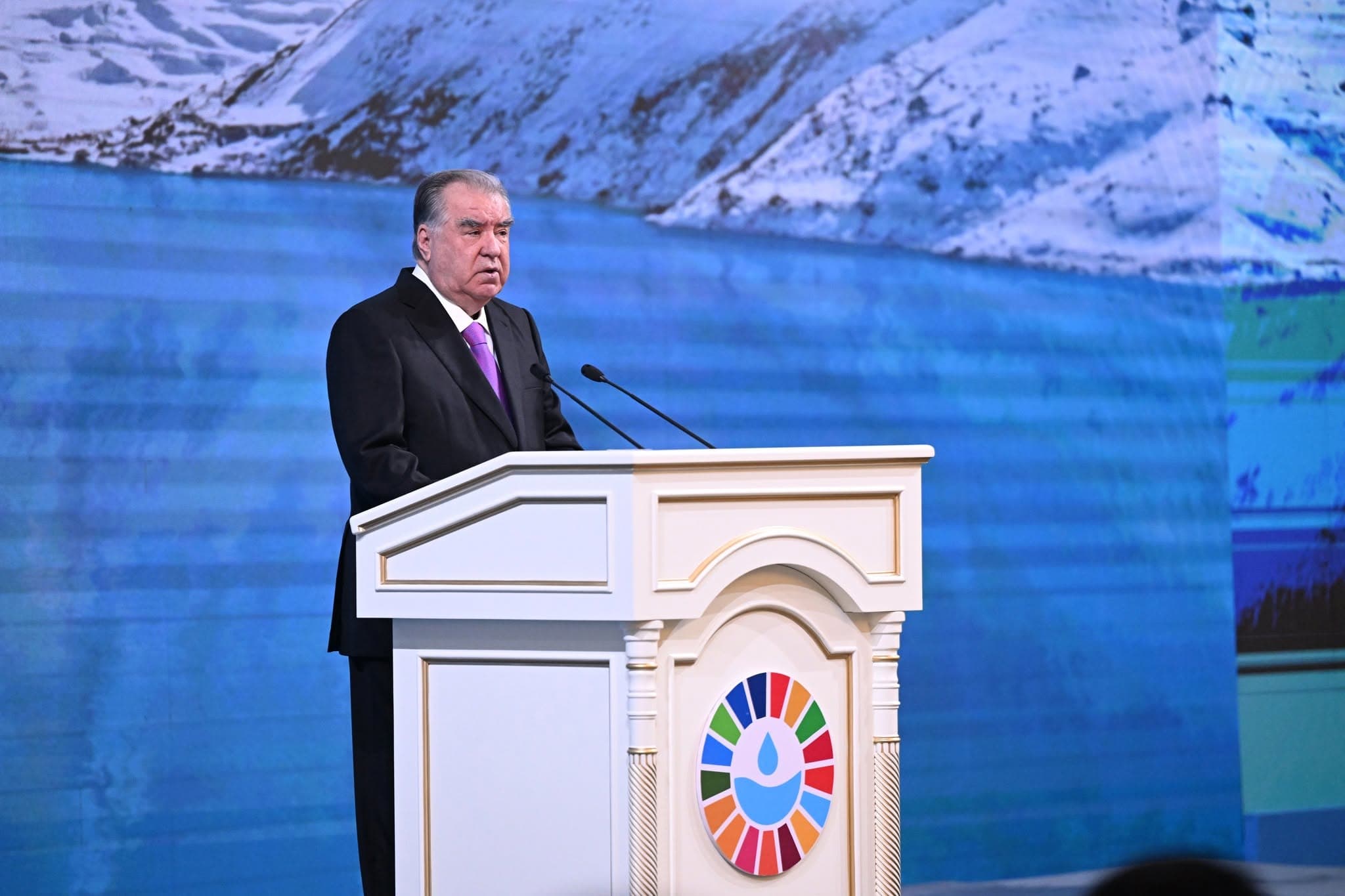 Commentary on the Decree of the President of the Republic of Tajikistan “On the International Prize of the President of the Republic of Tajikistan in the Field of Water”